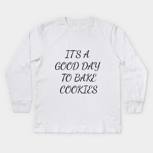 baking lover Kids Long Sleeve T-Shirt